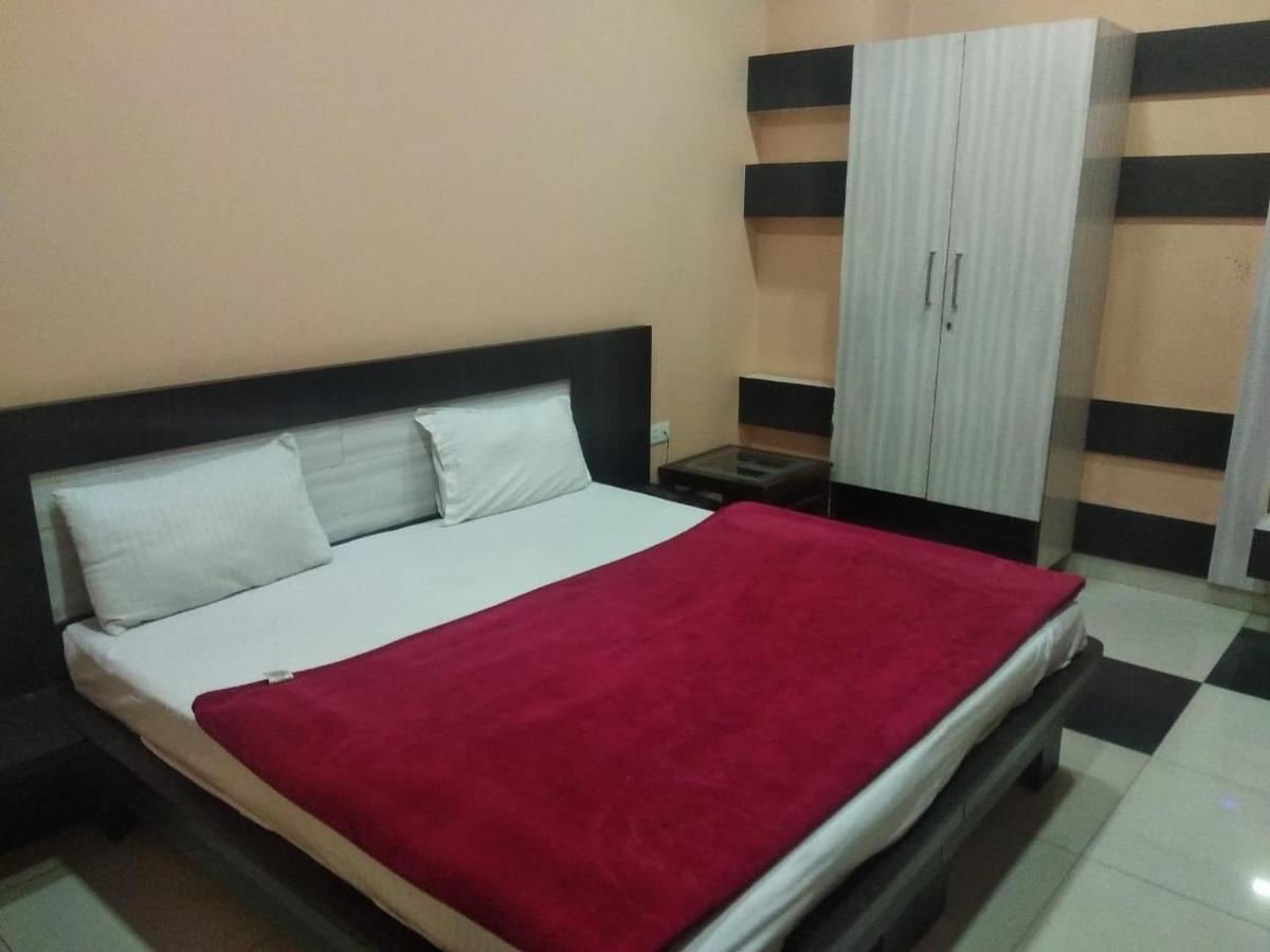 Negi'S Grand By Wb Hotels Kanpur Luaran gambar