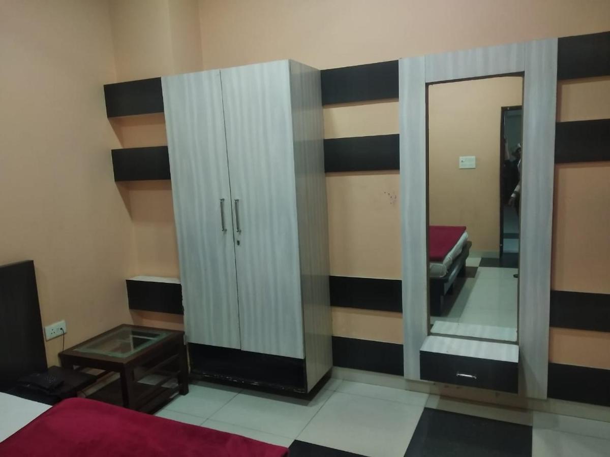 Negi'S Grand By Wb Hotels Kanpur Luaran gambar
